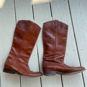 Frye Rider Boots in Chestnut, Size 8.5